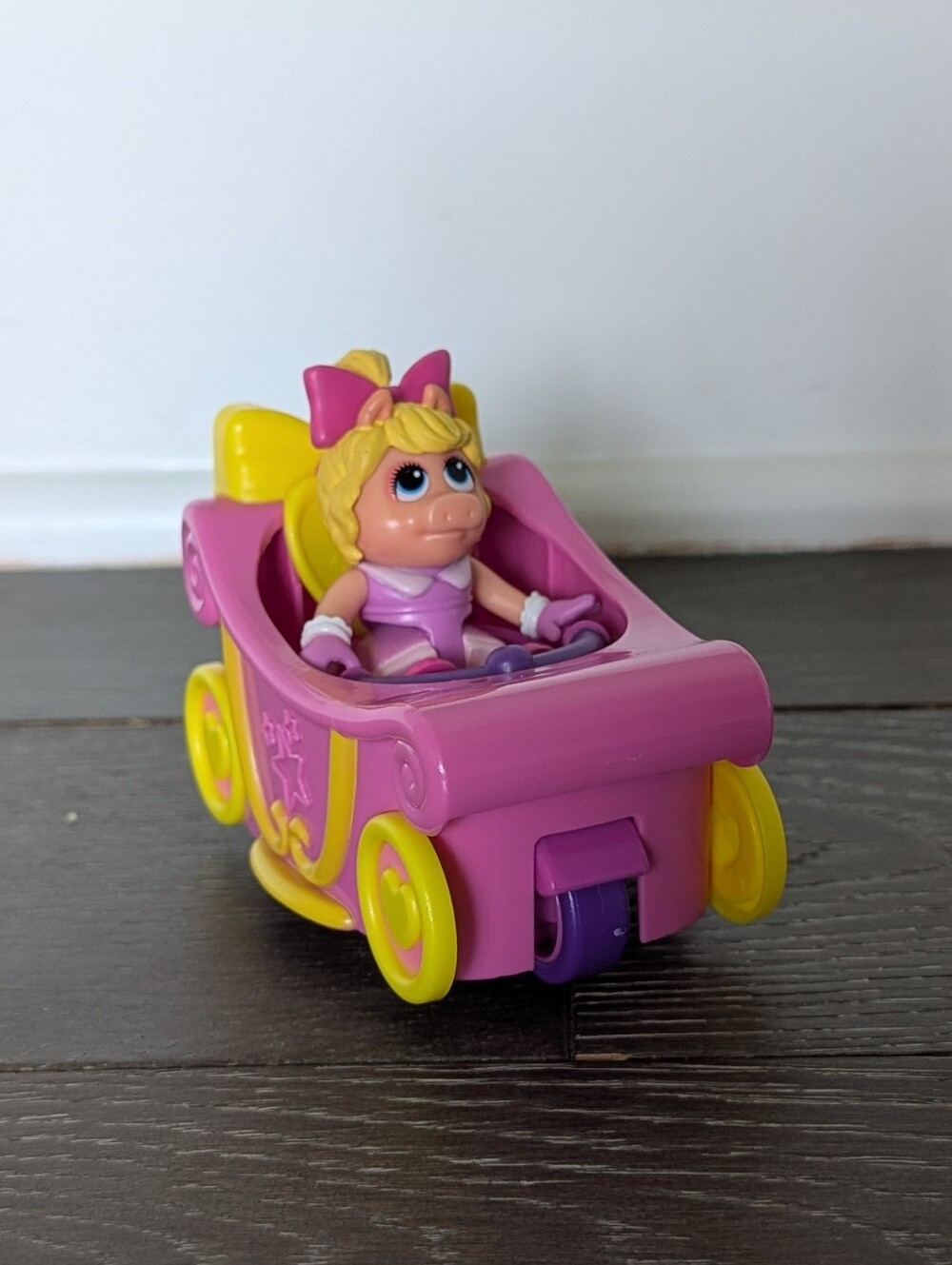 Disney Junior Muppet Babies Miss Piggy Trike and Carriage Set 2 in 1 Vehicle